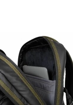 Eastpak Tecum- Rugzak - Cnnct Army 12 Eastpak Tecum- Rugzak - Cnnct Army -Eastpak 5e17bd7262be43d7ade9695de0749e46