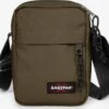 Eastpak Schoudertasjes Schoudertas The One Dames Olijfgroen -Eastpak bec3cd6fef00e6410cd5ddb64bf469fb