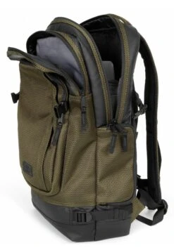 Eastpak Tecum- Rugzak - Cnnct Army 14 Eastpak Tecum- Rugzak - Cnnct Army -Eastpak e6121fcc68954f44ba5244b01e829ce6