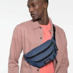 Eastpak Doggy Bag Heuptas Powder Pilot -Eastpak ek000073 u59 alt004 uc220572 mlow