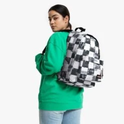 Eastpak Out Of Office Rugzak Tags Checks -Eastpak ek000767 2e9 alt001 uc250877 mhigh