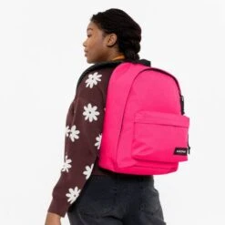 Eastpak Out Of Office Rugzak Flashing Pink 11 Eastpak Out Of Office Rugzak Flashing Pink -Eastpak ek000767 u29 alt001 uc200863 mlow