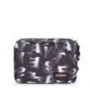 Eastpak Mavis Toilettas Blocktype Black 2 Eastpak Mavis Toilettas Blocktype Black -Eastpak ek00088e 6d6 auth uc225180 mhigh