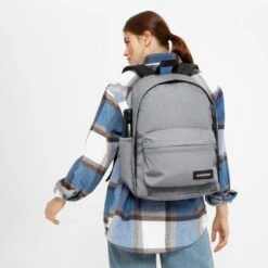 Eastpak Office Zippl'r Rugzak Sunday Grey -Eastpak ek0a5bbj 363 alt001 uc220434 mlow