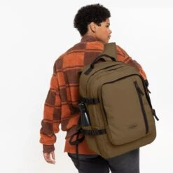 Eastpak Volker CS Rugzak Mono Army -Eastpak ek0a5bew o30 alt001 uc215827 mhigh
