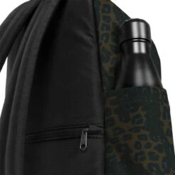 Eastpak Day Pak'r S Small Rugzak Funky Leopard -Eastpak ek0a5bg5 4e4 alt007 uc226493 mhigh
