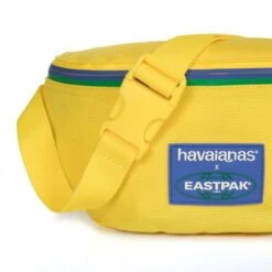 Eastpak Springer Heuptas Havaianas Yellow -Eastpak springer h yellow 3
